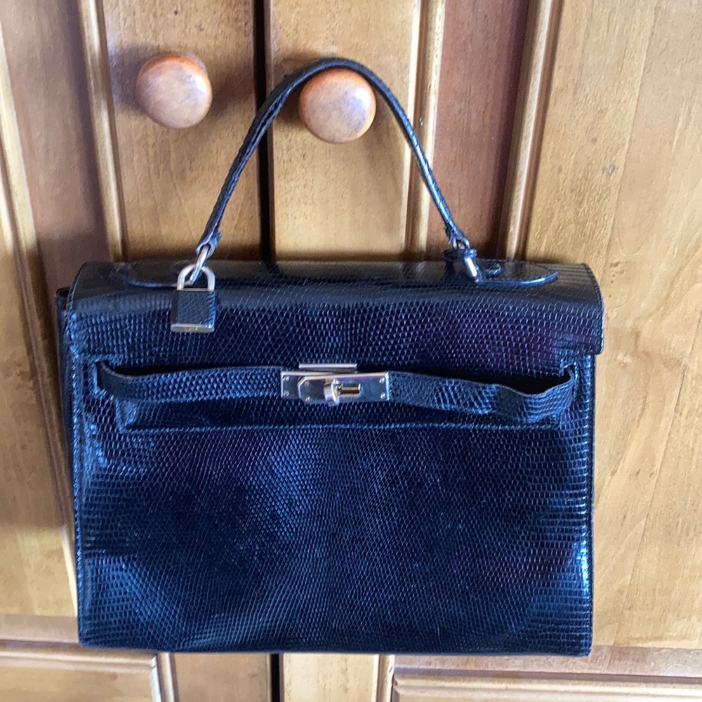 Black Siso leather handbag